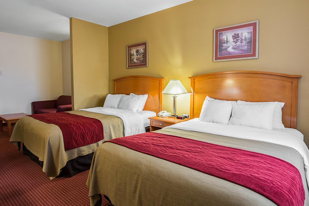 Comfort Inn & Suites Chesapeake - Portsmouth Exterior foto