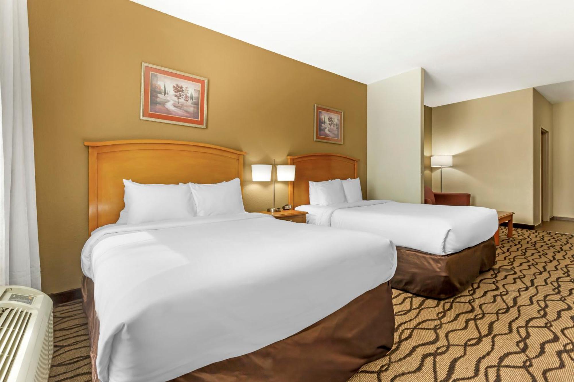 Comfort Inn & Suites Chesapeake - Portsmouth Exterior foto