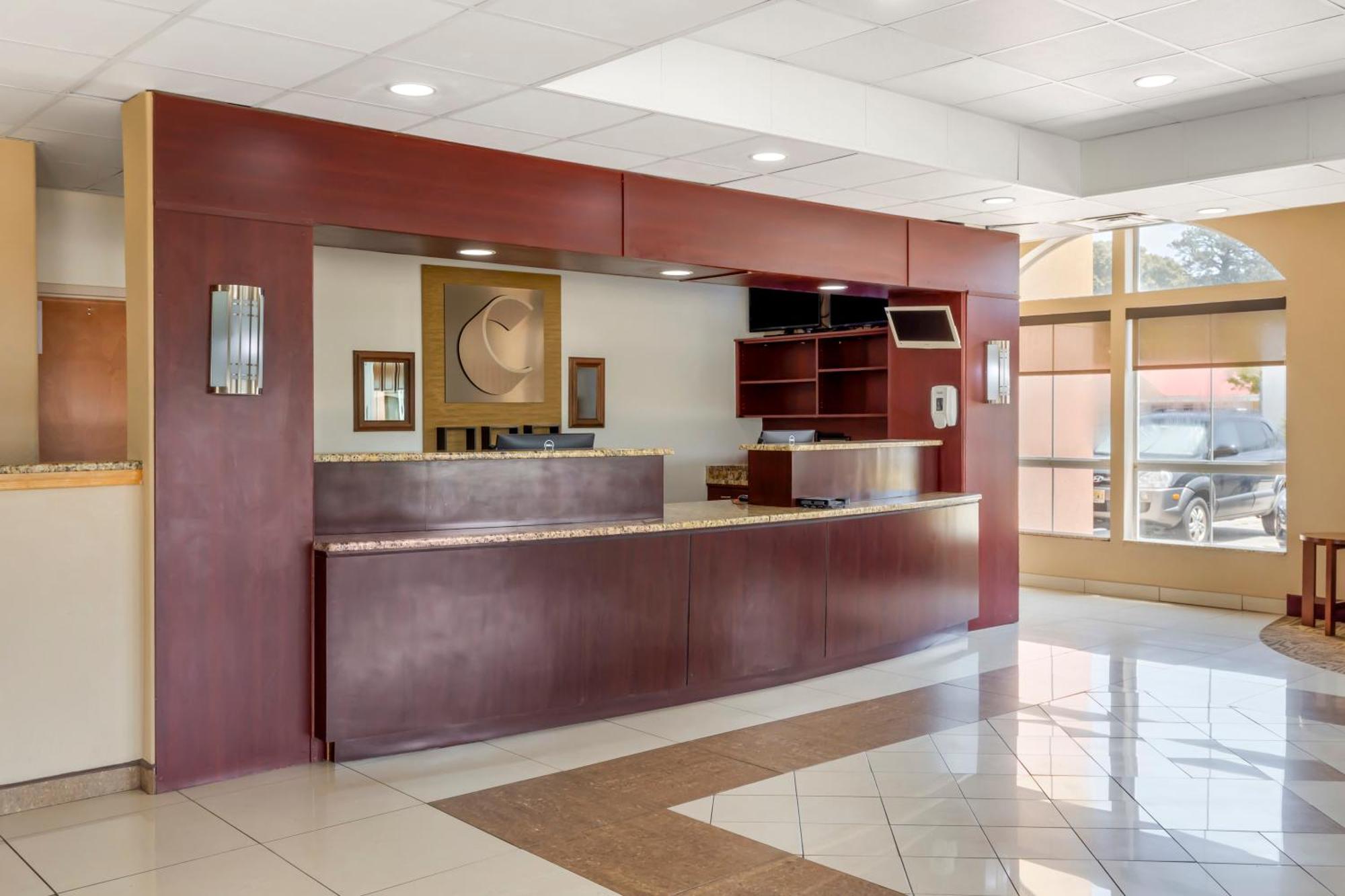 Comfort Inn & Suites Chesapeake - Portsmouth Exterior foto