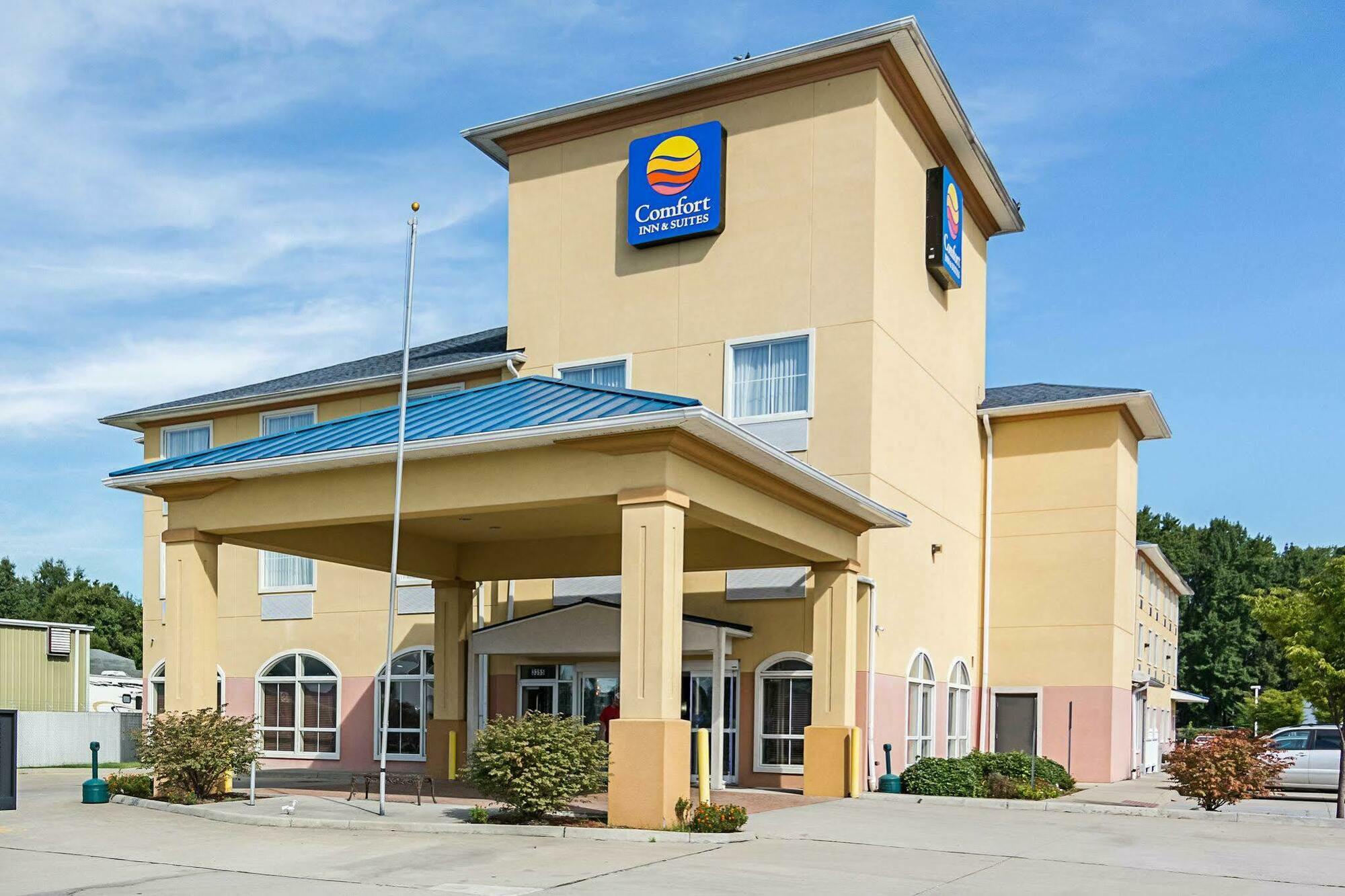 Comfort Inn & Suites Chesapeake - Portsmouth Exterior foto